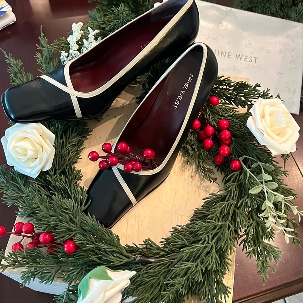 Vintage Black and white heels Nine West - Picture 10 of 13